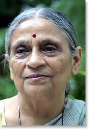 Files/1301045542 Ela Bhatt R178x256.jpg